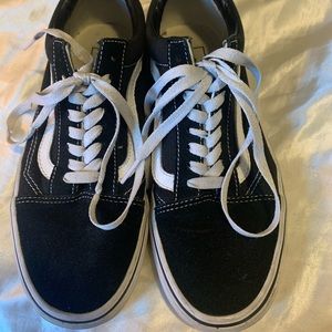 Black Vans Old Skool